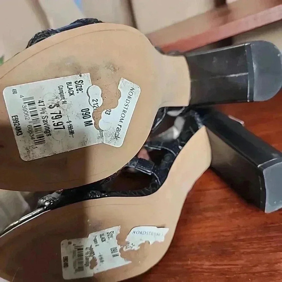 Sam Edelman Women's Yordana Sandal Size 9 Block Heel Ankle Strap Black Leather - Picture 4 of 7